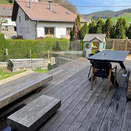 Joli Logement Avec Terrasse La Cigale 6 A 8 Personnes Orbey Extérieur photo