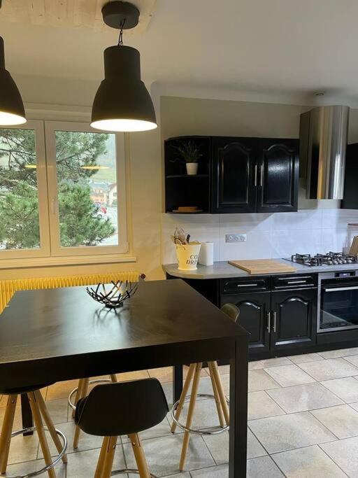 Joli Logement Avec Terrasse La Cigale 6 A 8 Personnes Orbey Extérieur photo